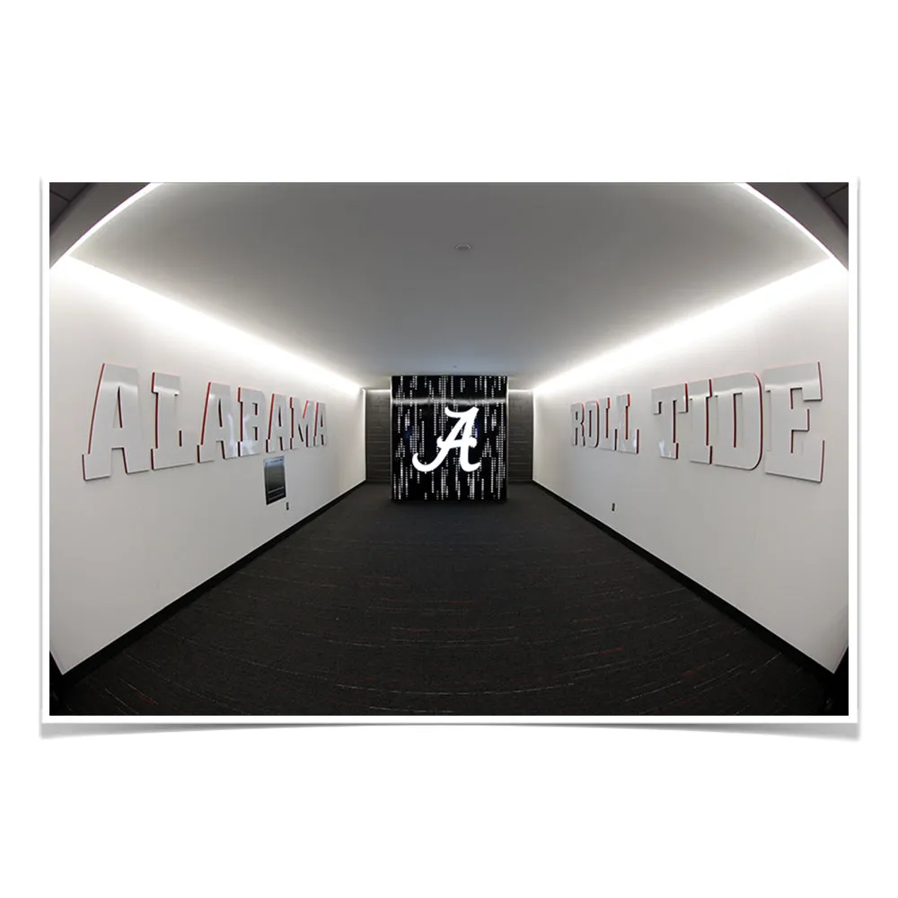 Alabama Crimson Tide - Enter the Locker Room