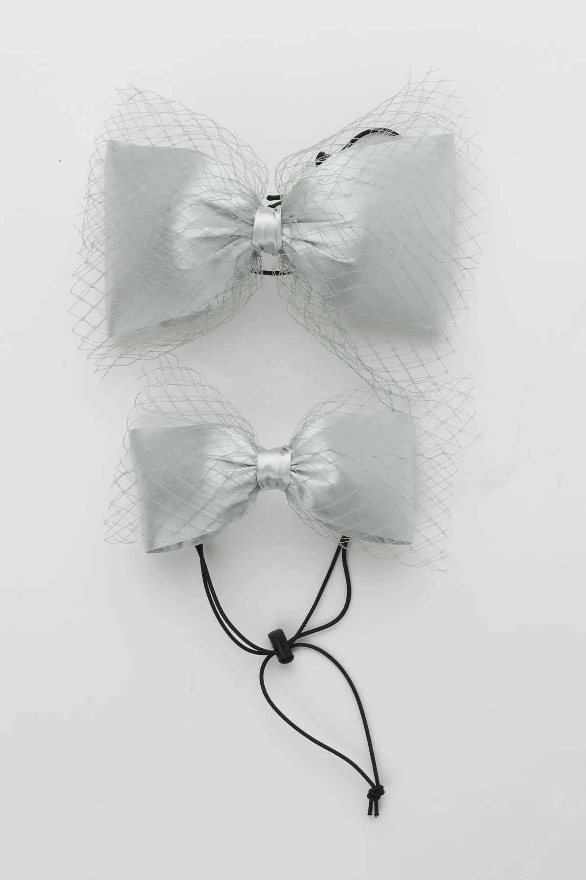 Avant Garde Bow Petit - Light Silver