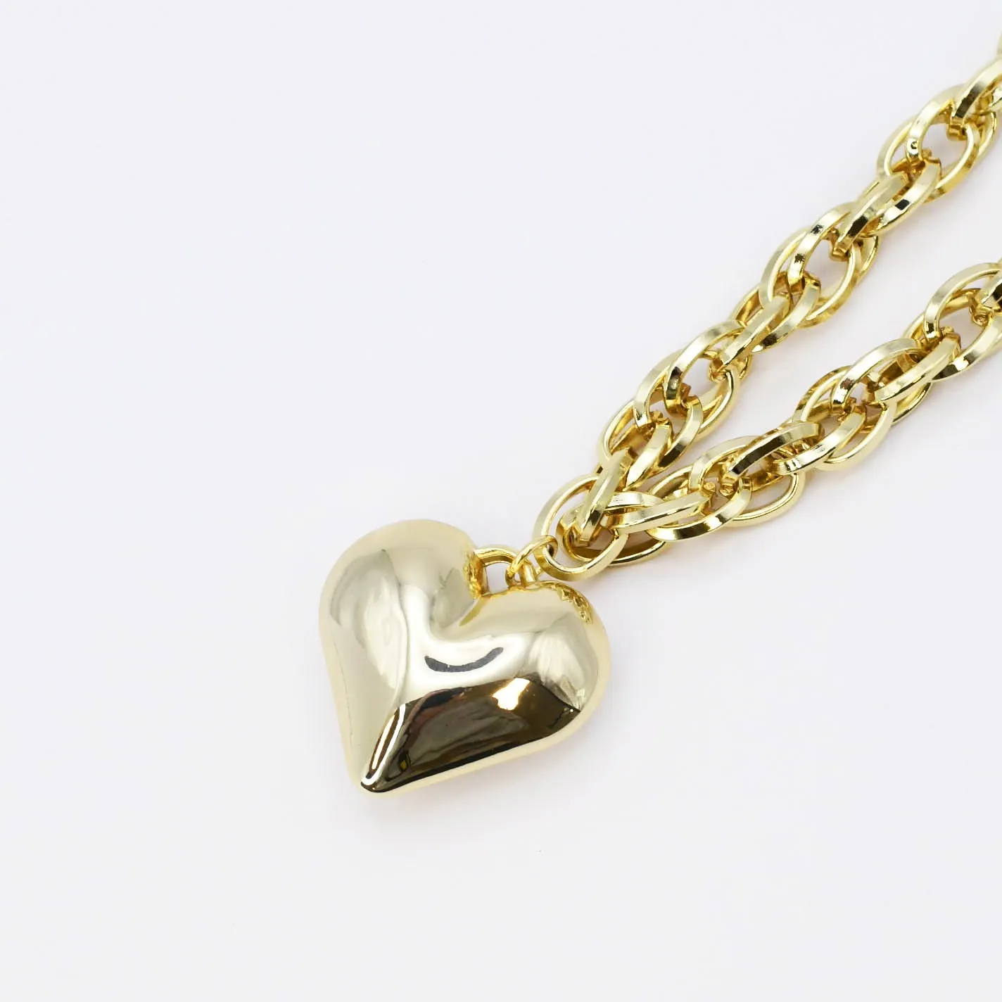 Chunky Chain Puffy Heart Necklace J16