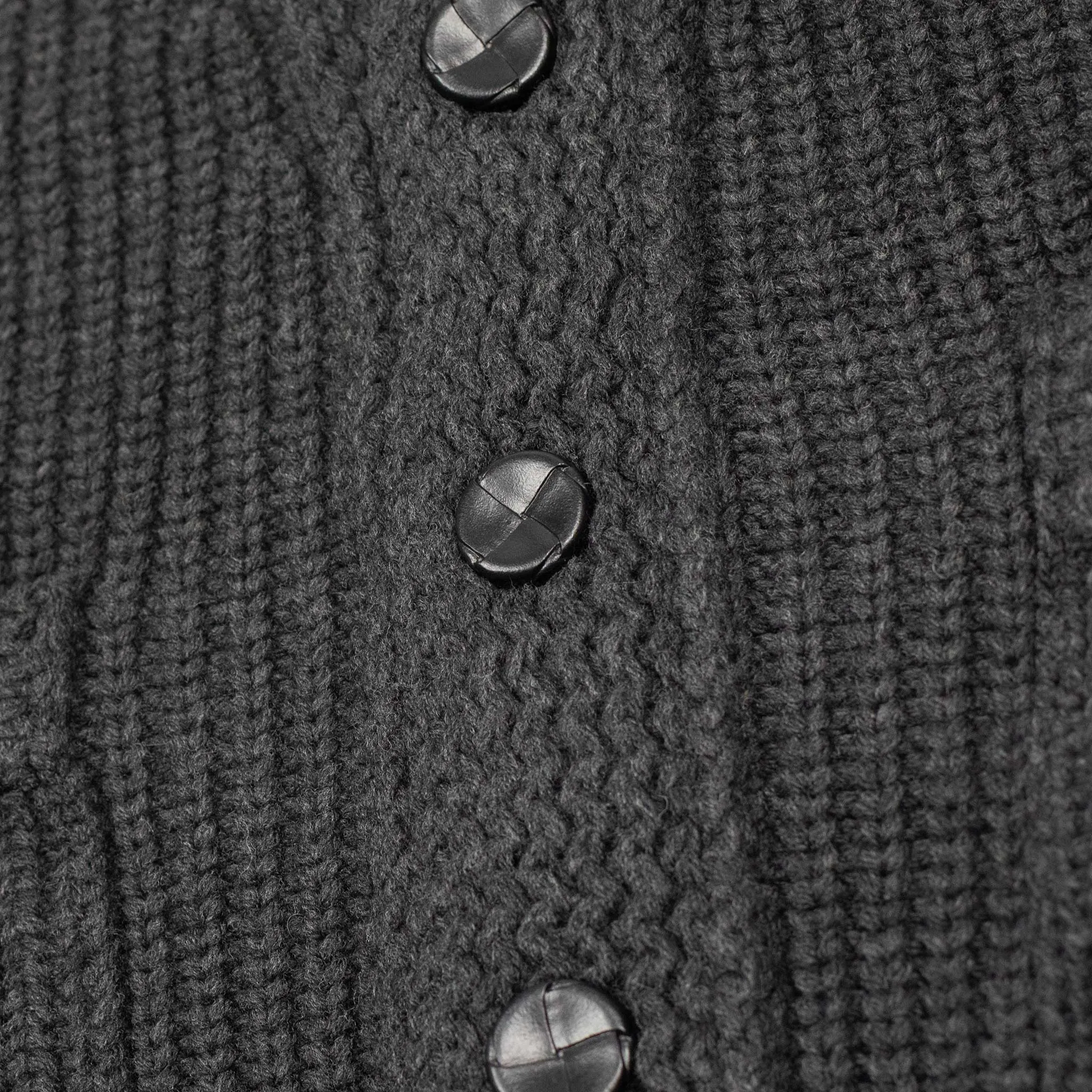 Chunky ribbed cardigan in mid-grey French Merino wool