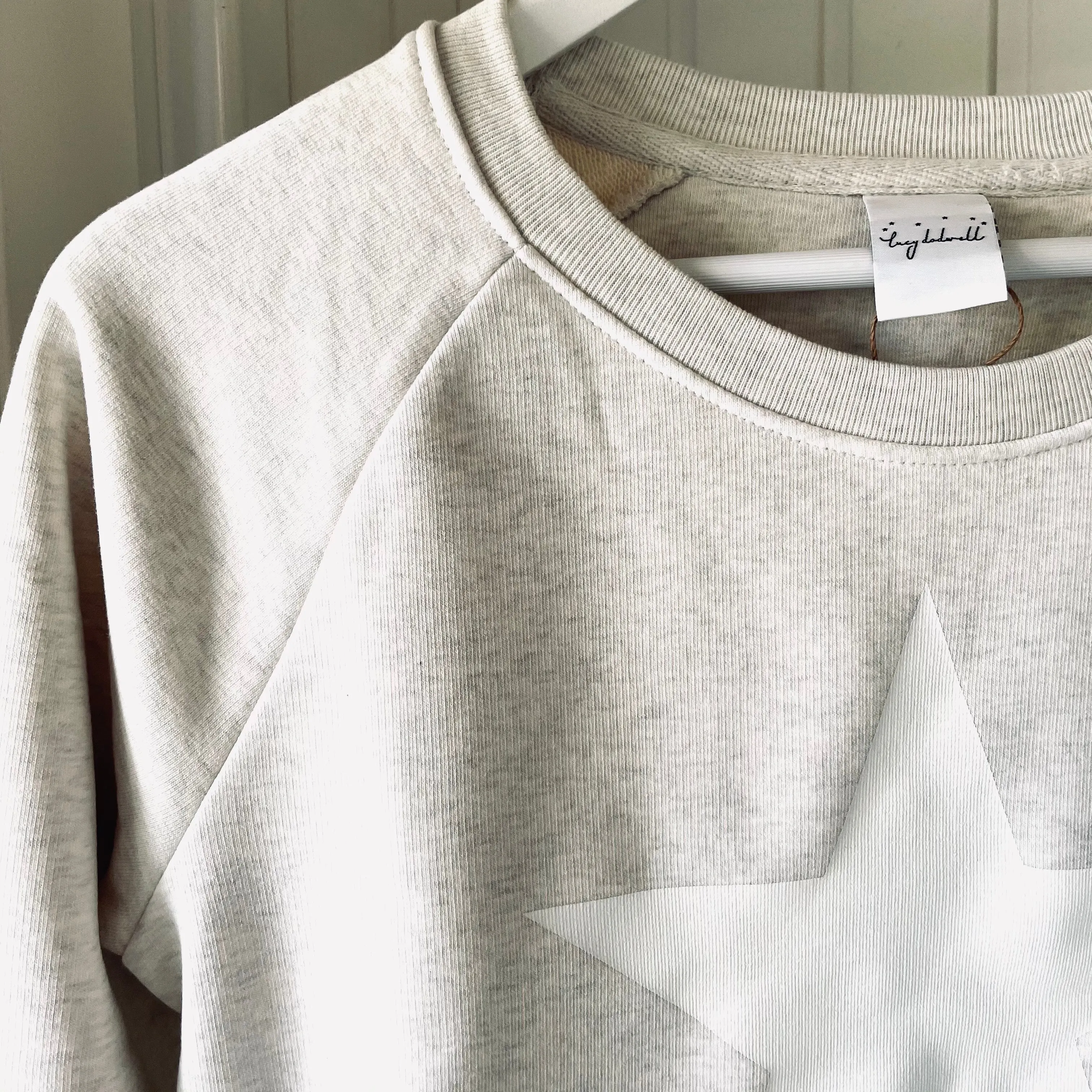 Cream heather grey star cream sweatshirt *fitted style*