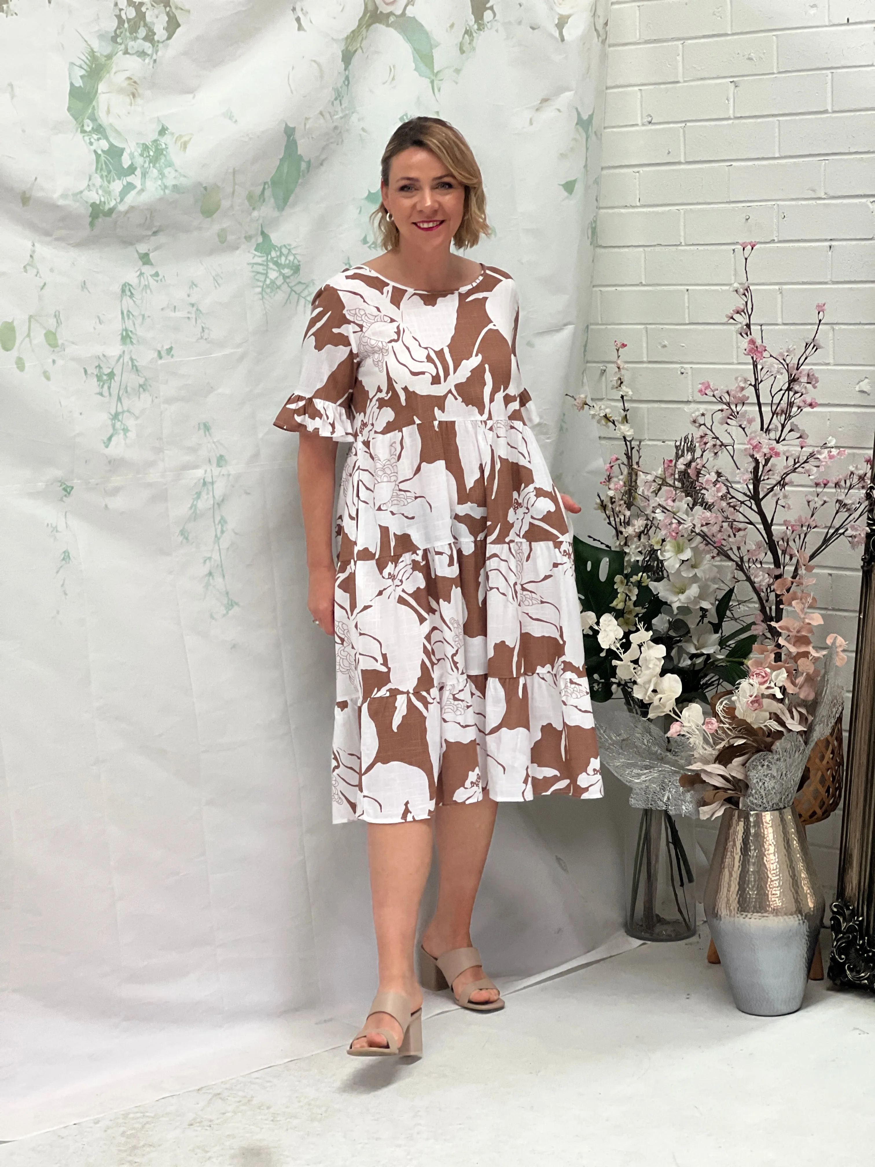 Kane Floral Sand Linen Dress