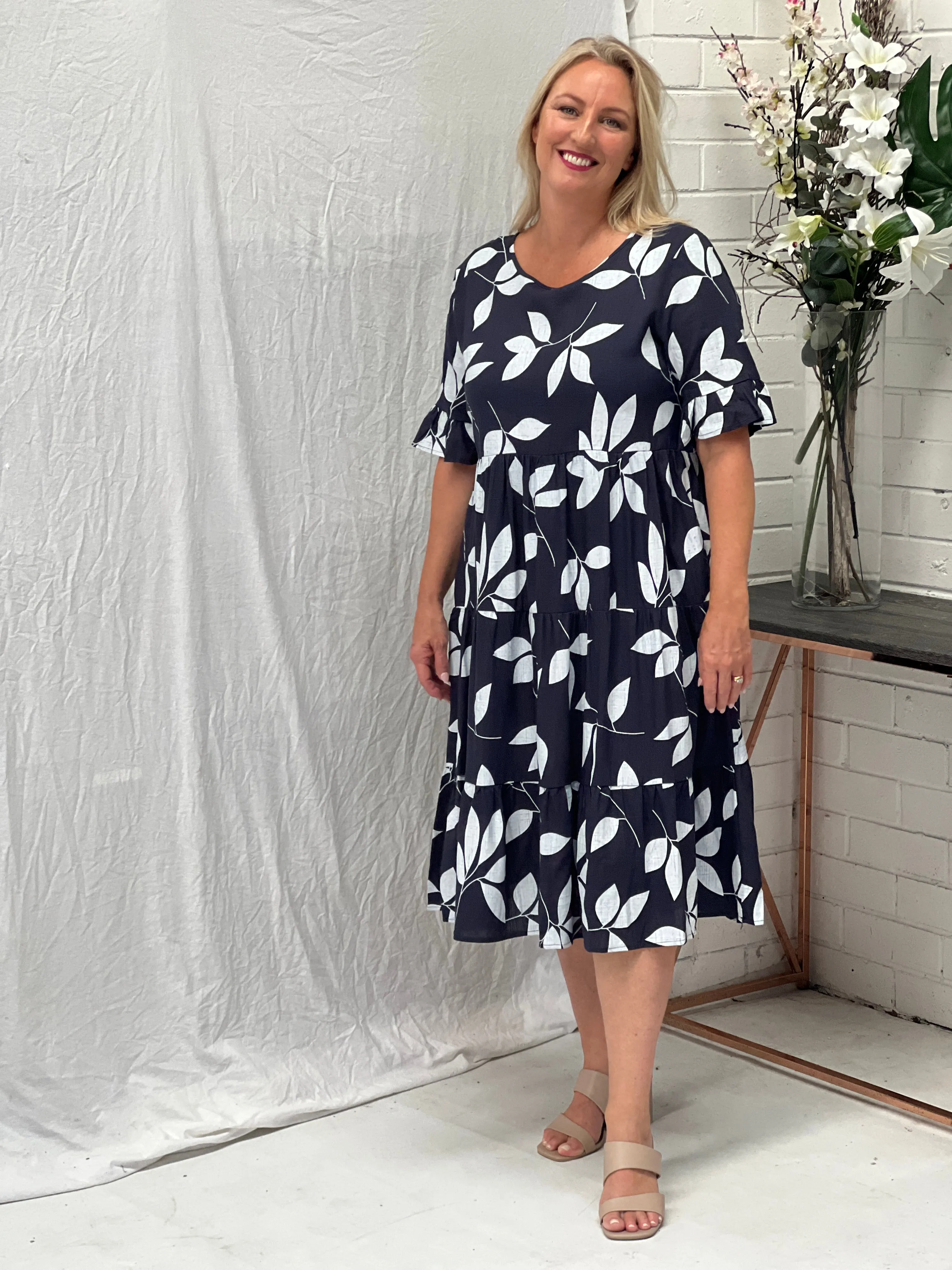 Kane Leaf Linen Dress