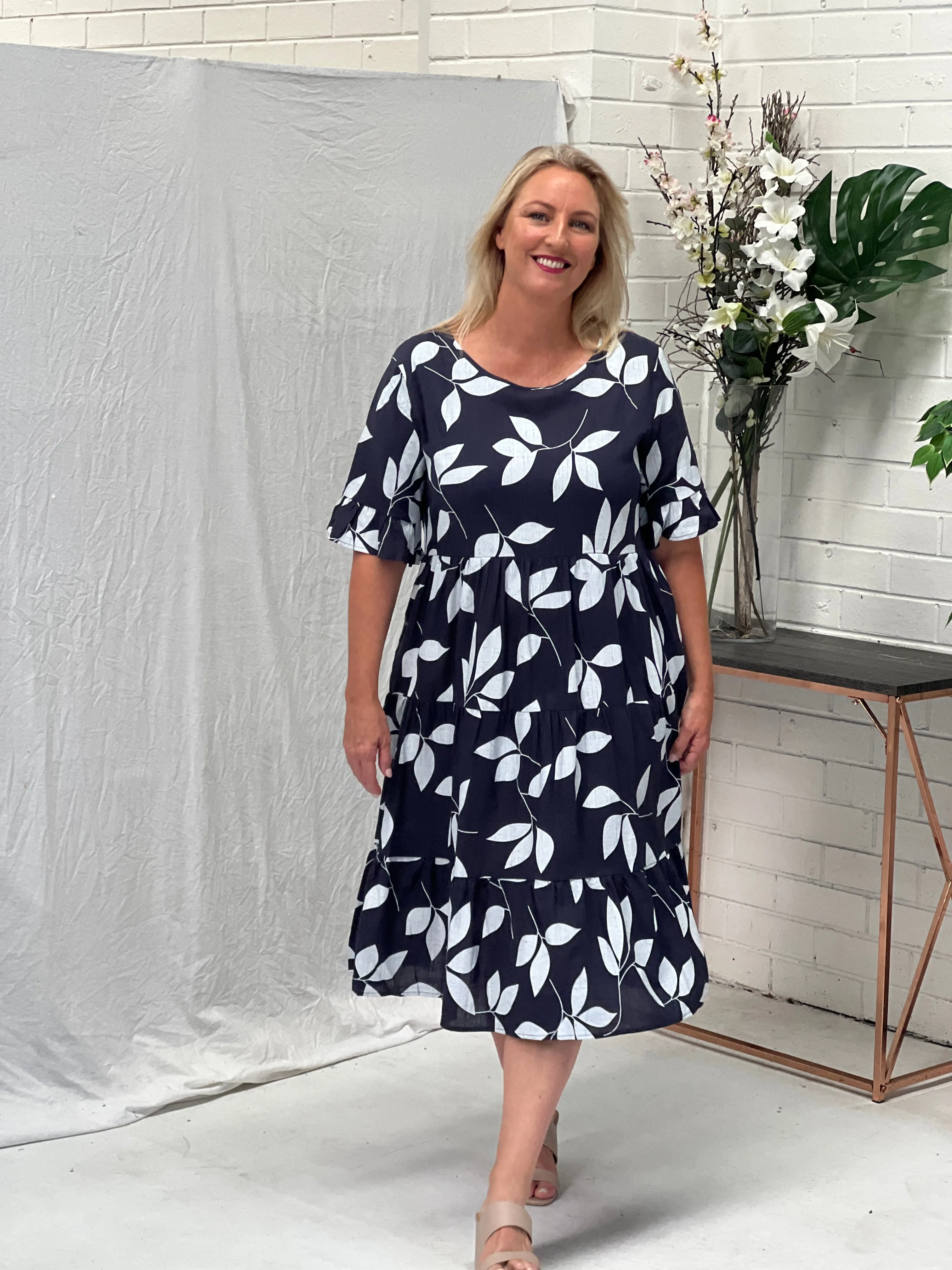 Kane Leaf Linen Dress