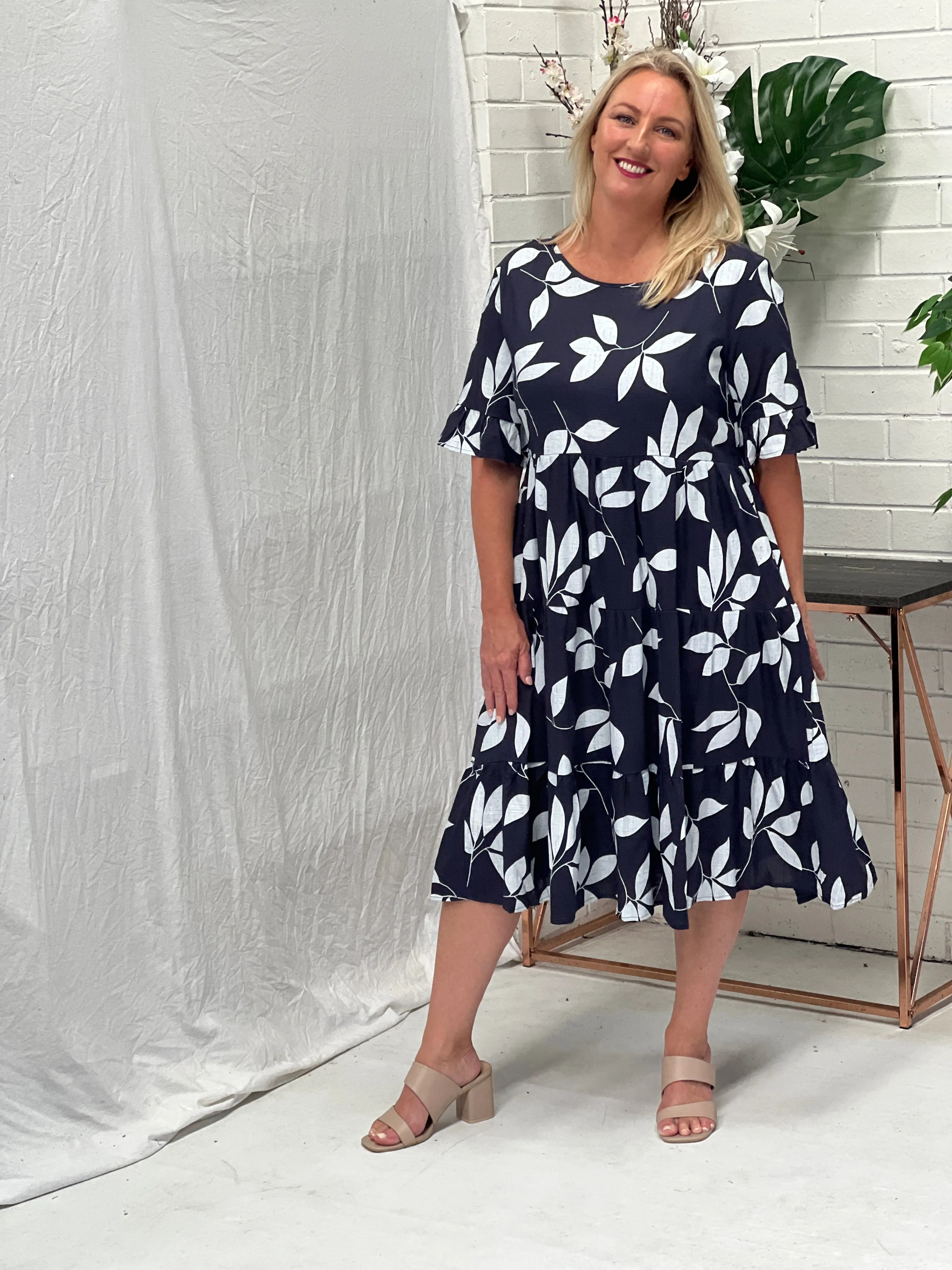 Kane Leaf Linen Dress