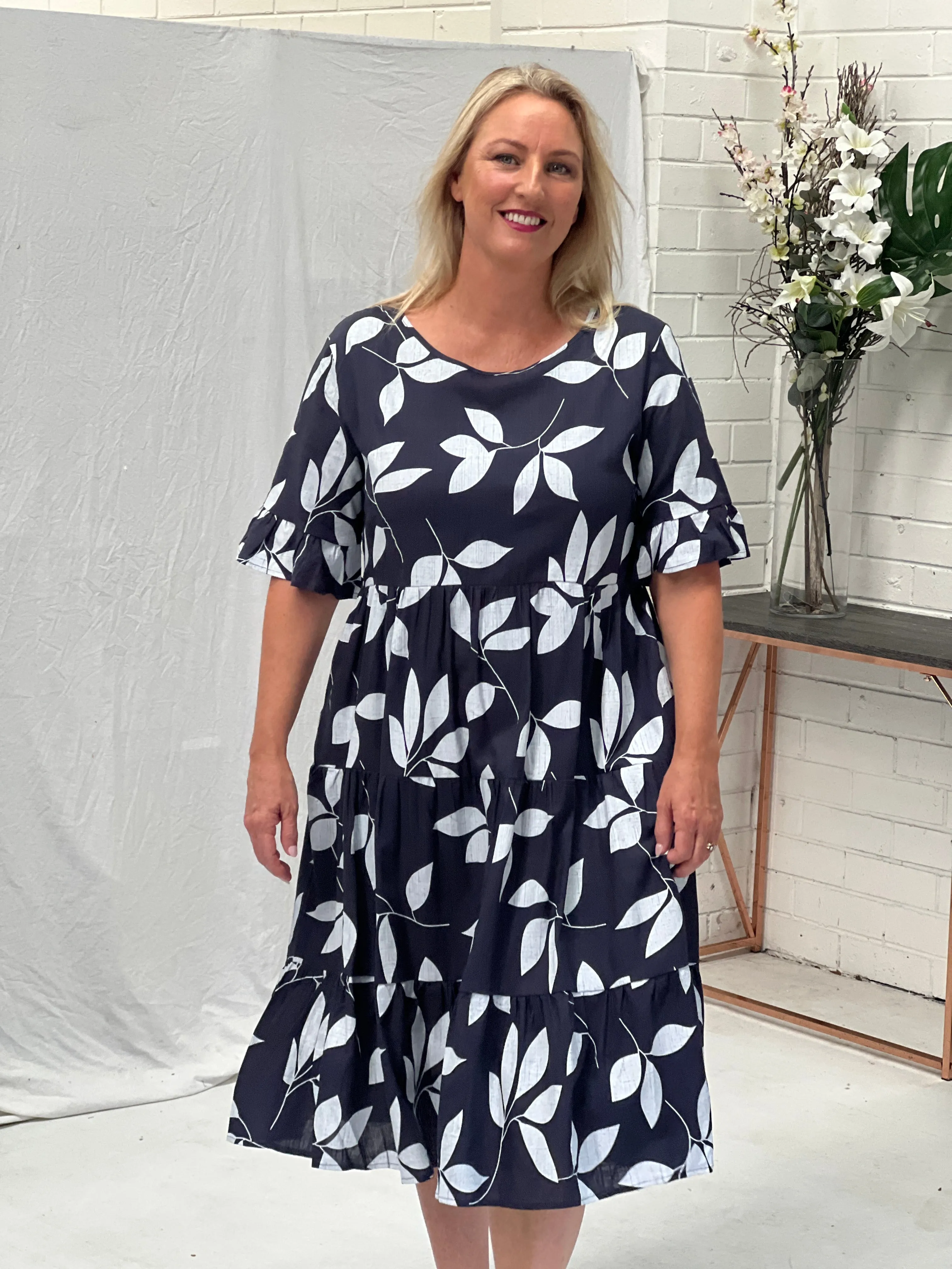 Kane Leaf Linen Dress