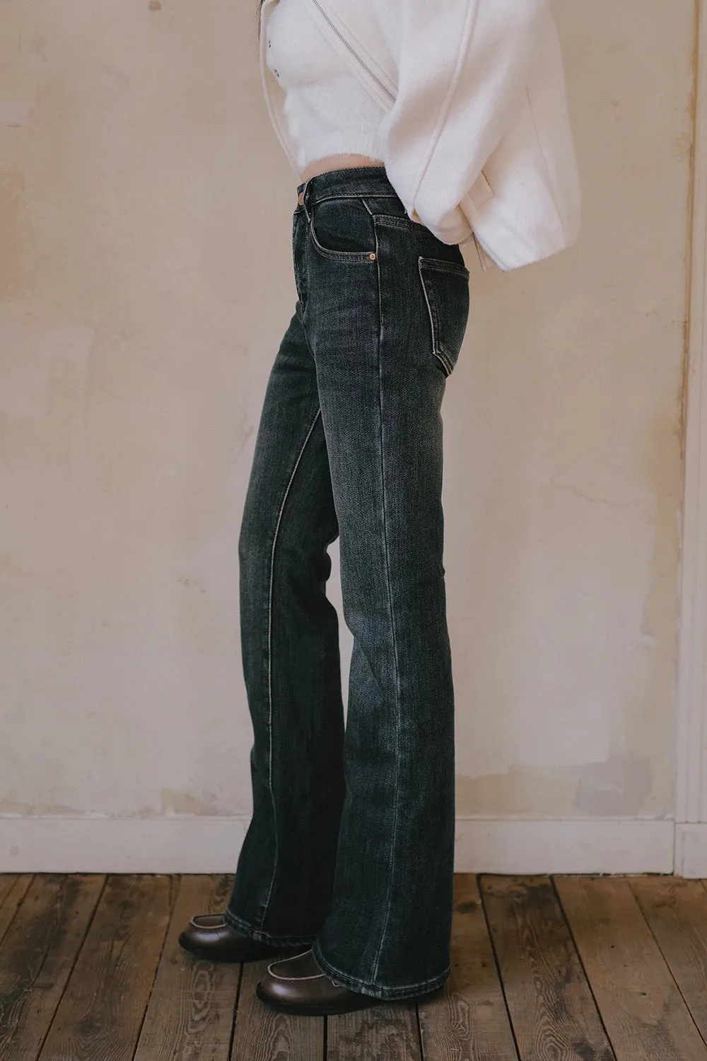 暖暖顯瘦牛仔喇叭褲<br>Thermal Flare Jeans