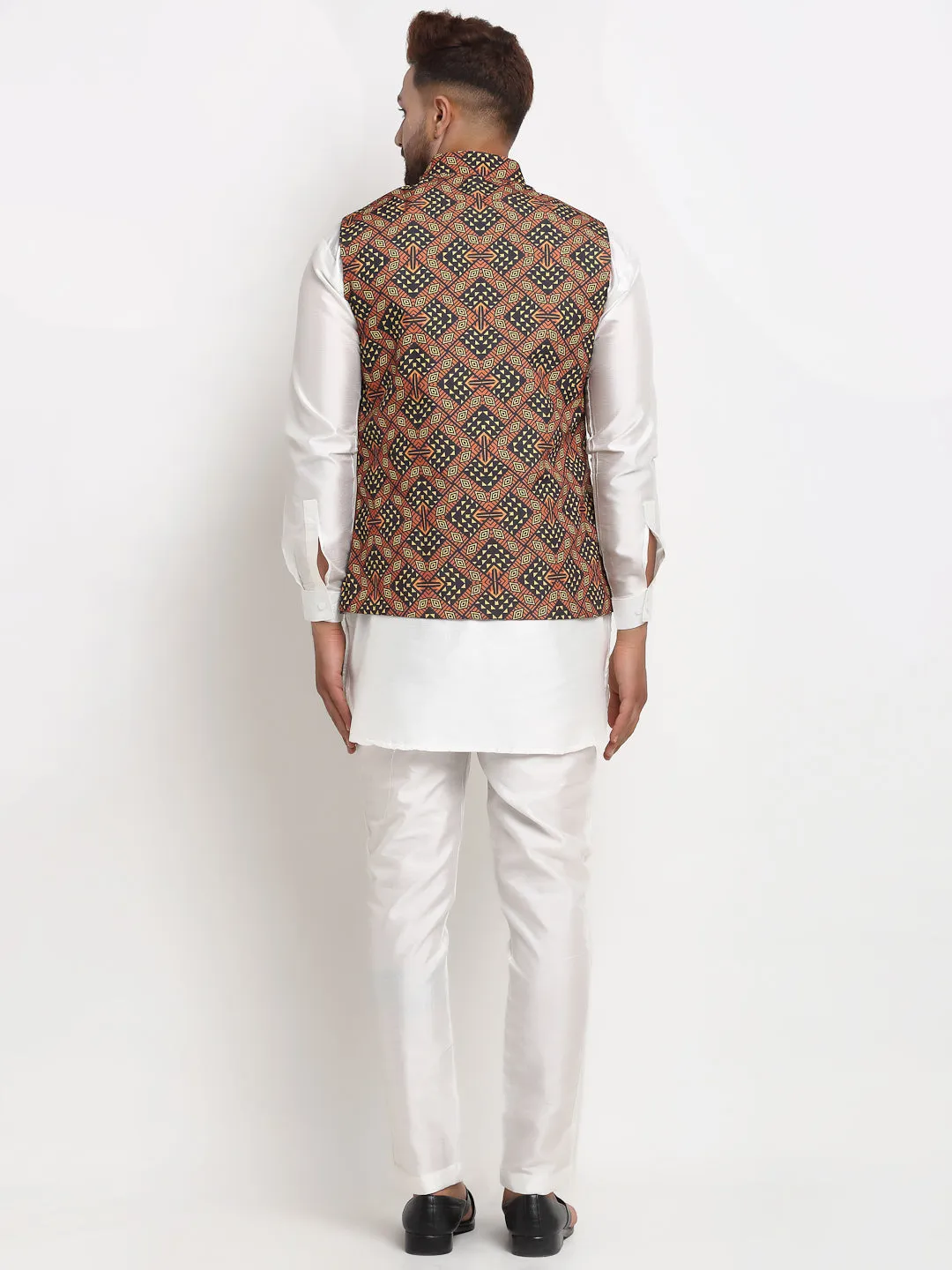 Men's Silk Blend White Kurta With Pyjama & Brown Printed Nehru Jacket - Benstoke