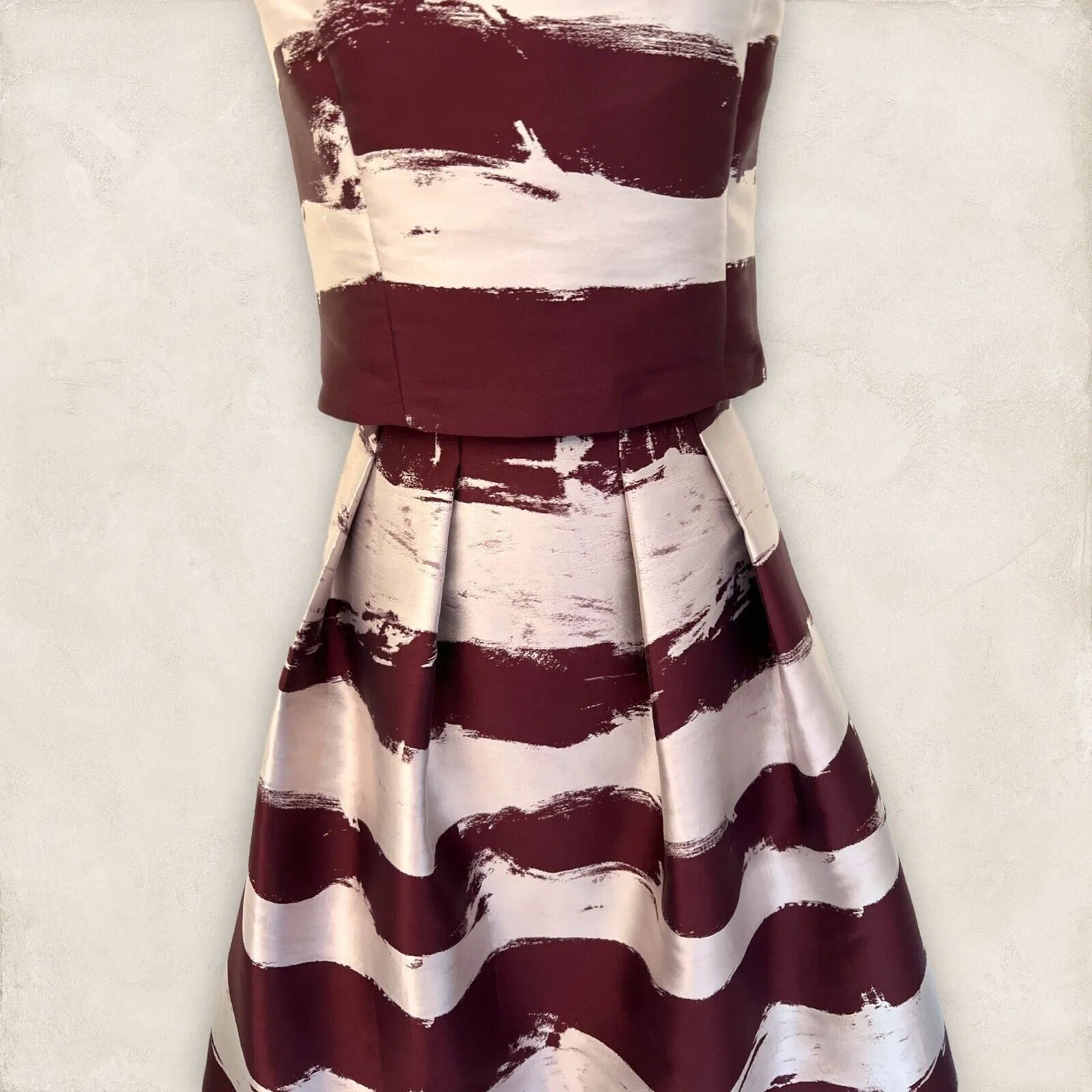 Phase Eight Burgundy & Metallic Silver Skirt & Top UK 14 US 10 EU 42