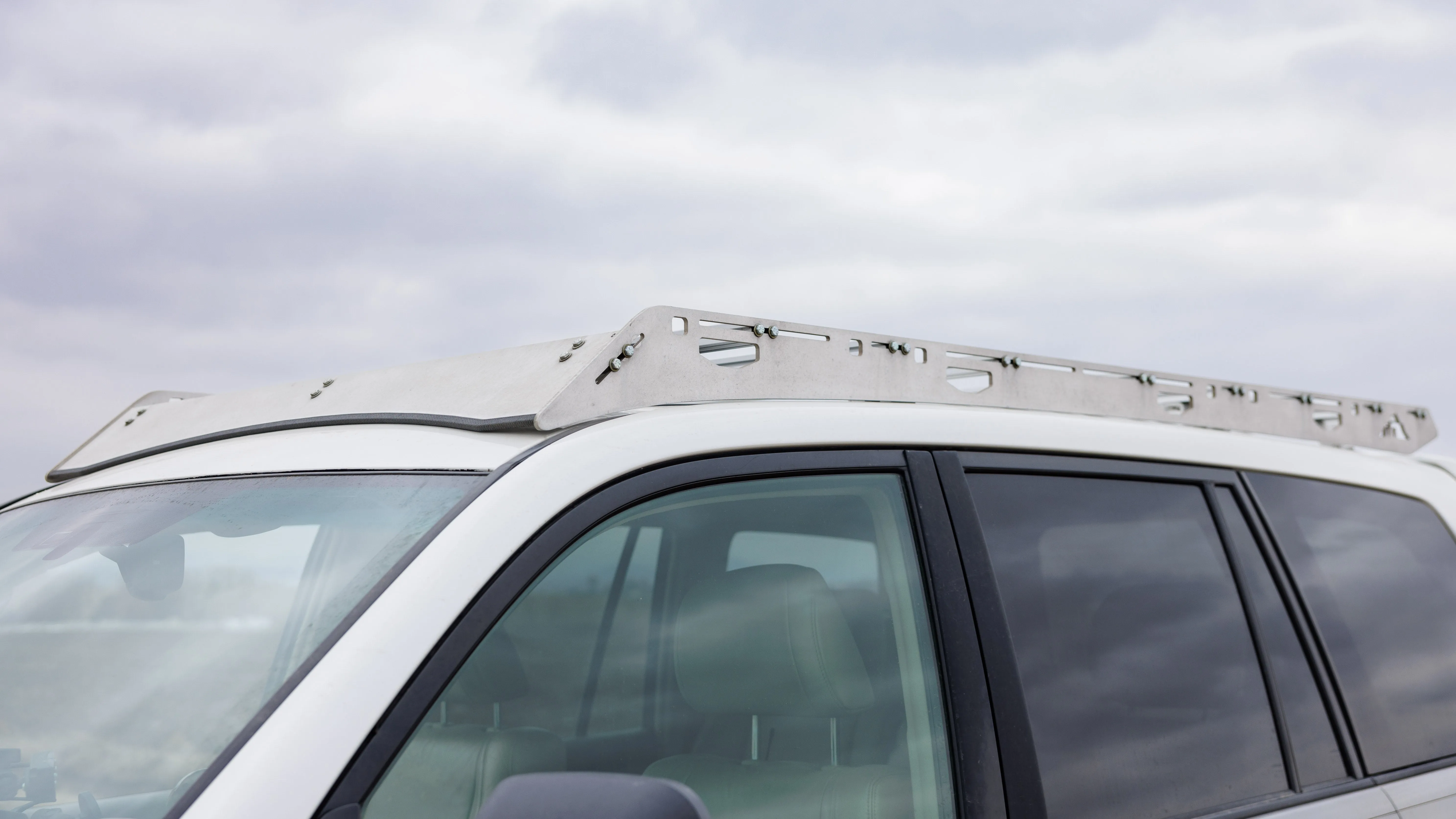 The Quandary (2003-2009 Lexus GX470 Roof Rack)